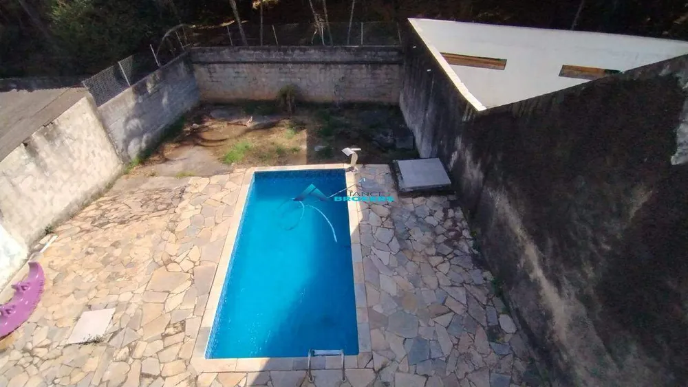 Casa, 4 quartos, 270 m² - Foto 2