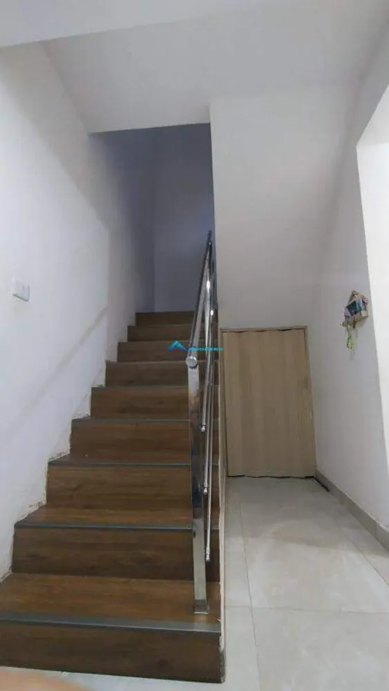Casa, 4 quartos, 270 m² - Foto 8