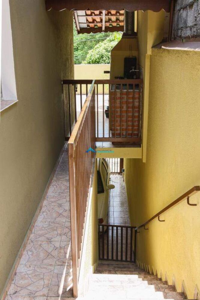 Casa à venda com 3 quartos, 130m² - Foto 5
