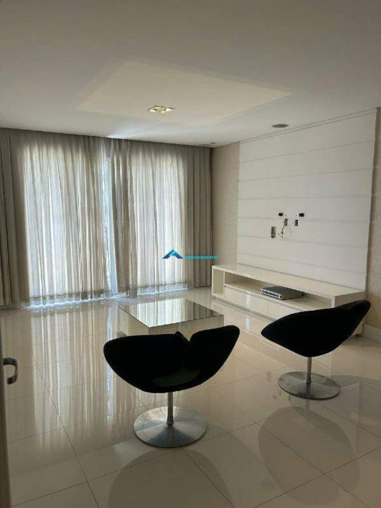 Apartamento, 3 quartos, 157 m² - Foto 1