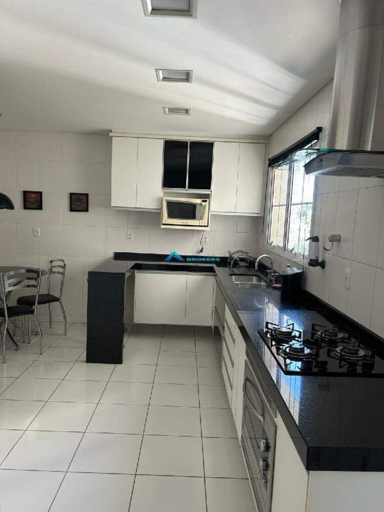 Apartamento, 3 quartos, 157 m² - Foto 2