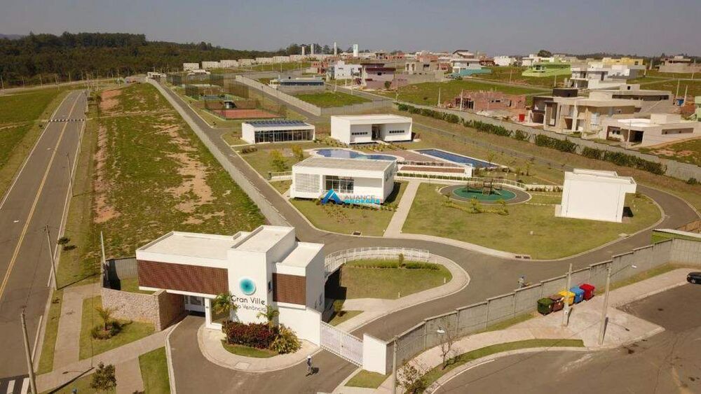 Casa à venda com 3 quartos, 150m² - Foto 8