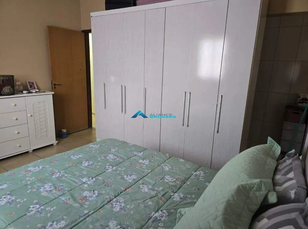 Casa, 3 quartos, 350 m² - Foto 2