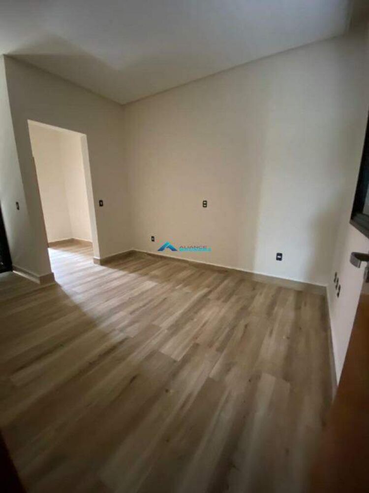 Casa à venda com 3 quartos, 149m² - Foto 10