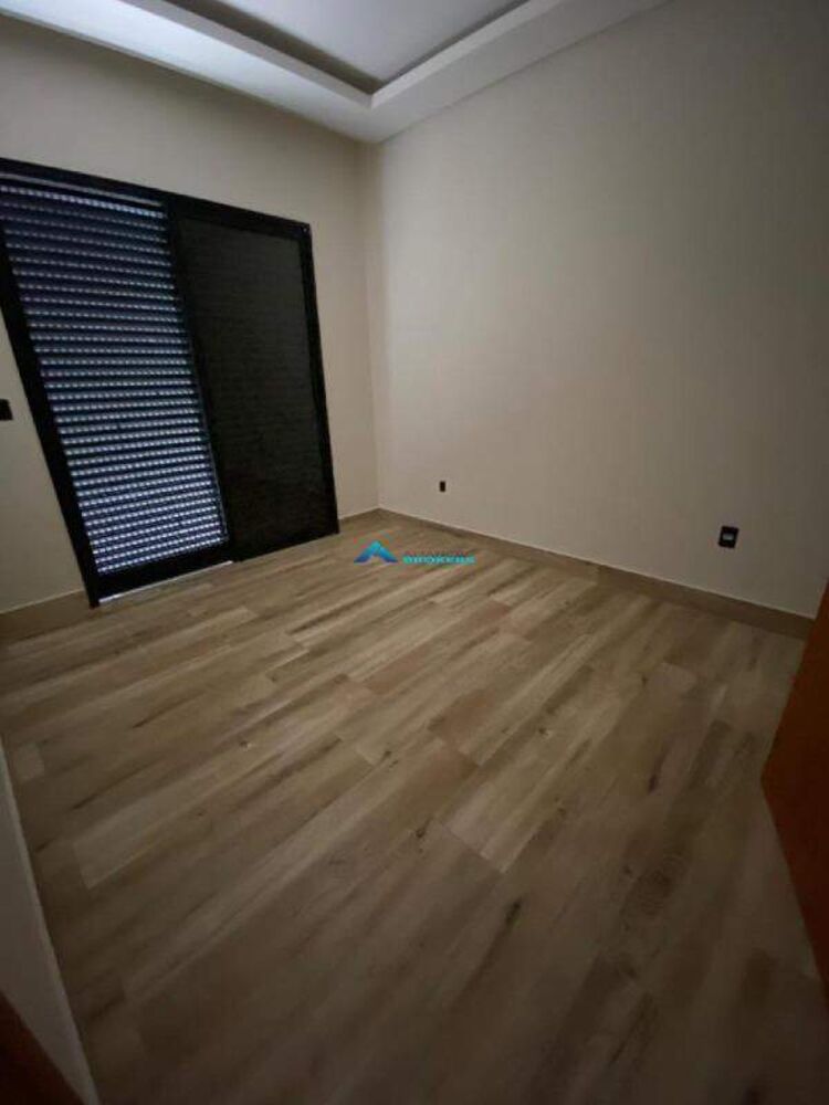 Casa à venda com 3 quartos, 149m² - Foto 7