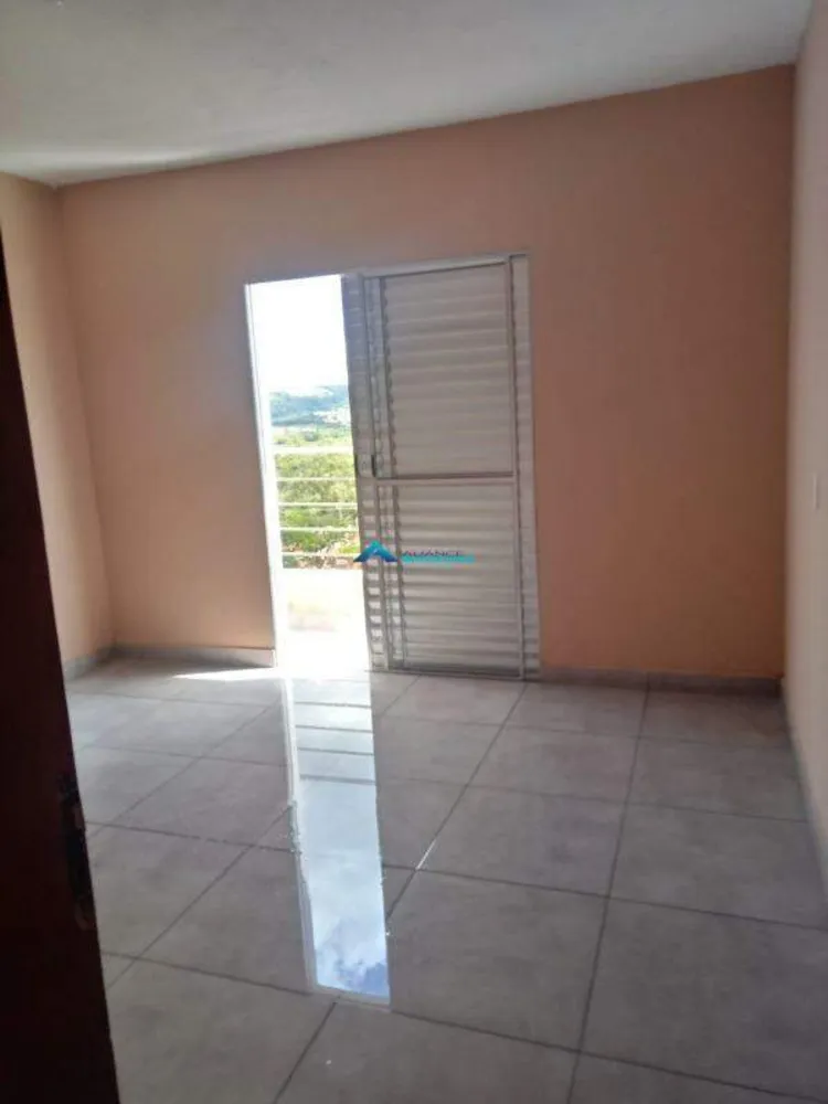Casa, 4 quartos, 180 m² - Foto 2