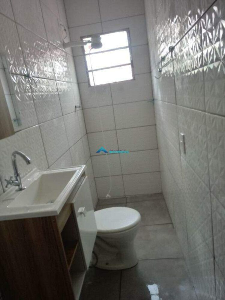 Casa à venda com 4 quartos, 180m² - Foto 10