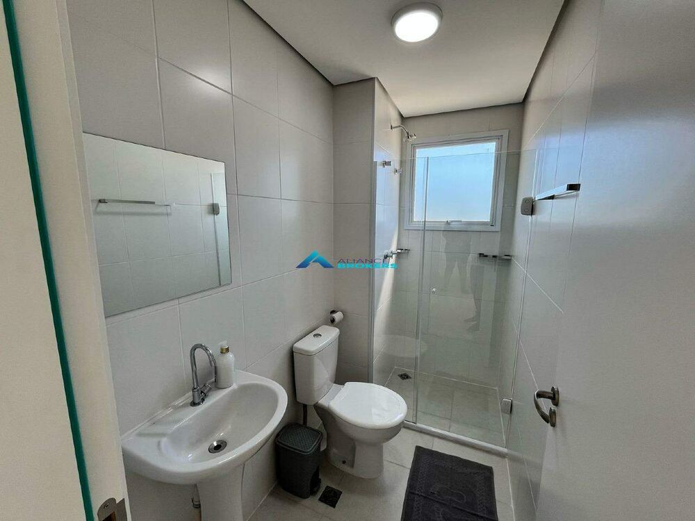 Apartamento para alugar com 2 quartos, 61m² - Foto 3