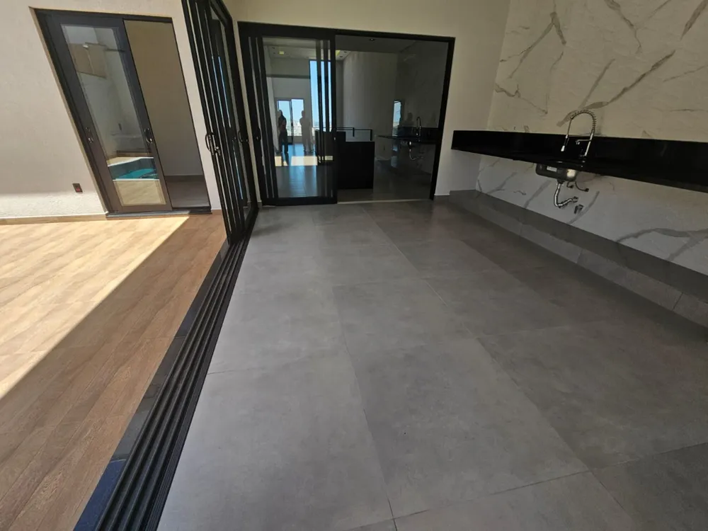 Casa, 3 quartos, 250 m² - Foto 4