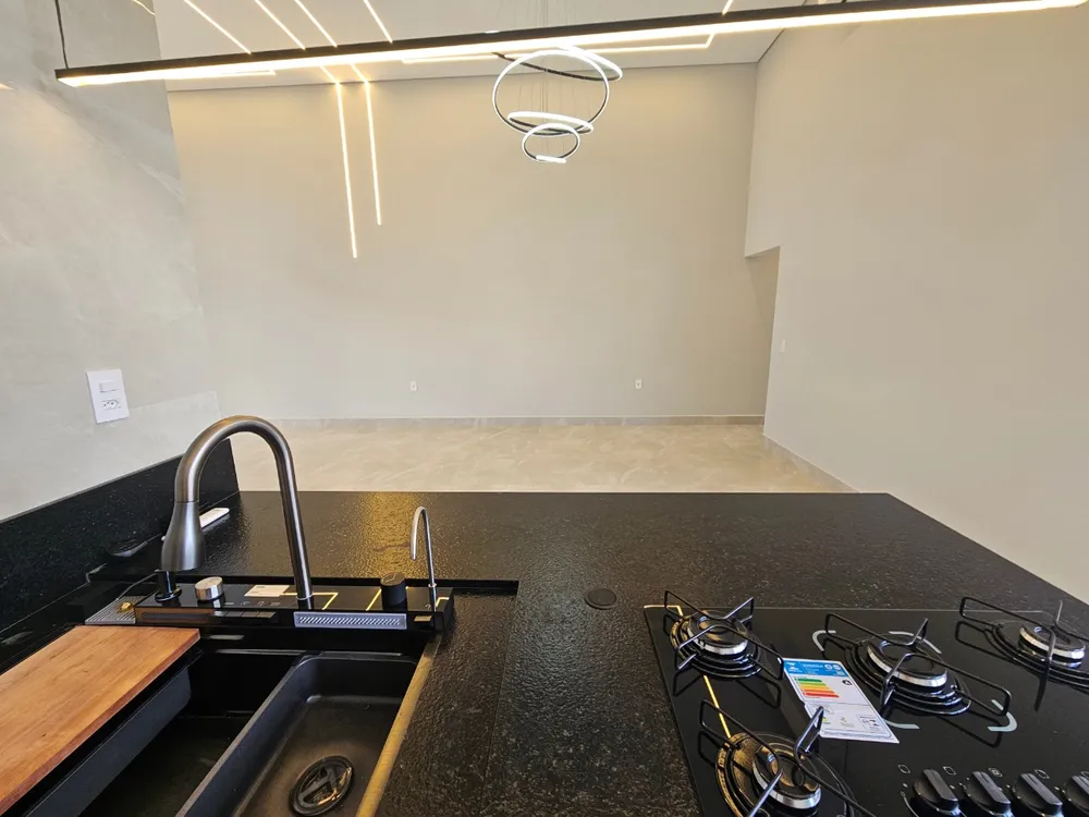 Casa, 3 quartos, 185 m² - Foto 2