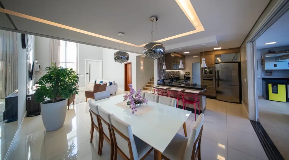 Casa, 3 quartos, 235 m² - Foto 11