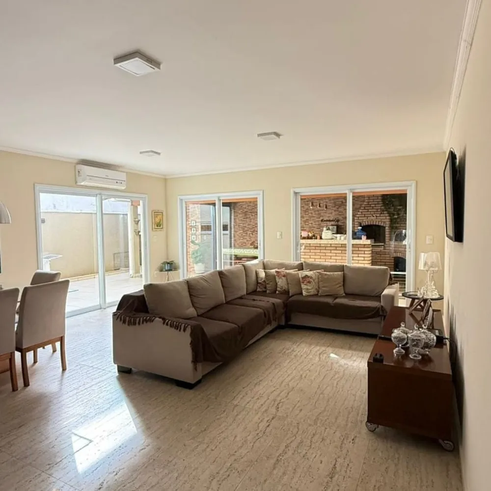 Casa, 3 quartos, 204 m² - Foto 4