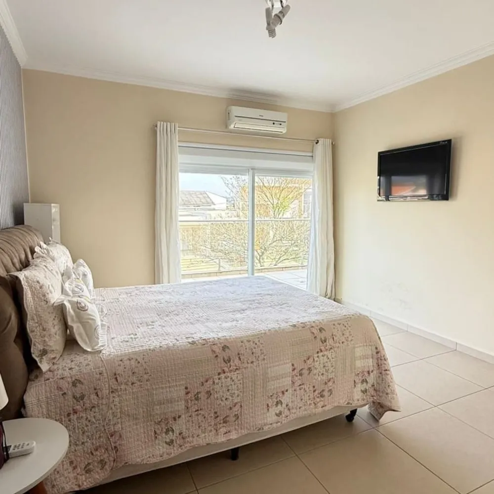 Casa, 3 quartos, 204 m² - Foto 2