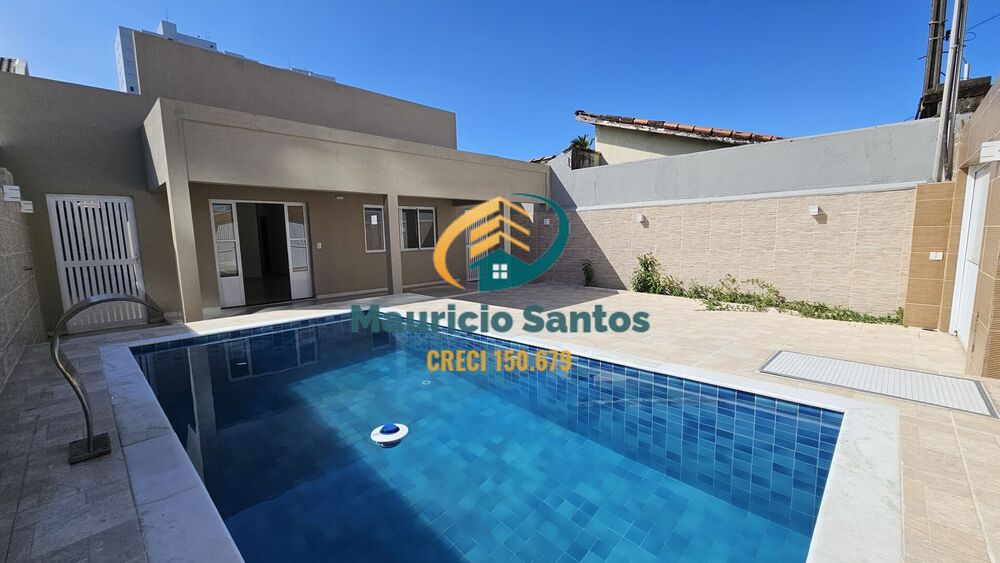 Casa à venda com 3 quartos, 136m² - Foto 1