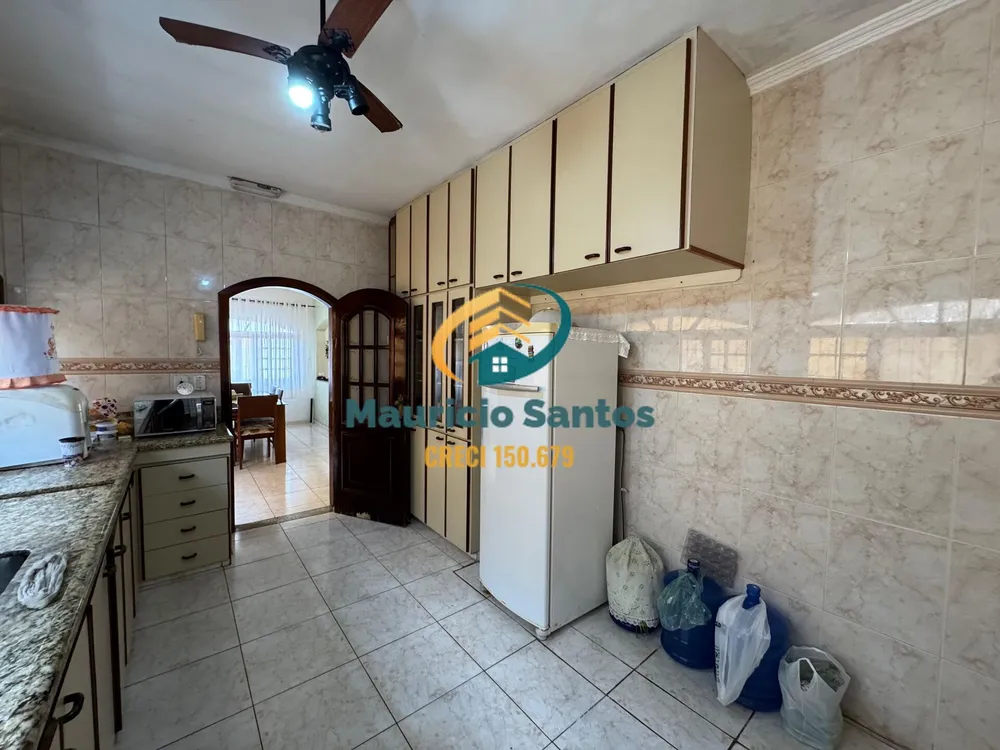Casa, 5 quartos, 219 m² - Foto 7