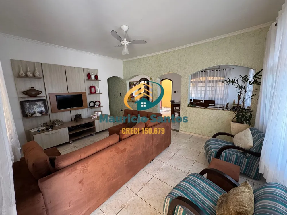 Casa, 5 quartos, 219 m² - Foto 3