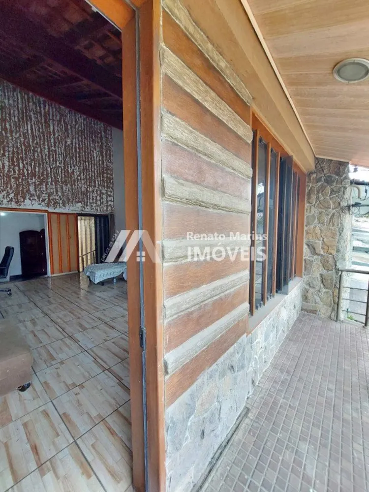 Casa, 3 quartos, 232 m² - Foto 2