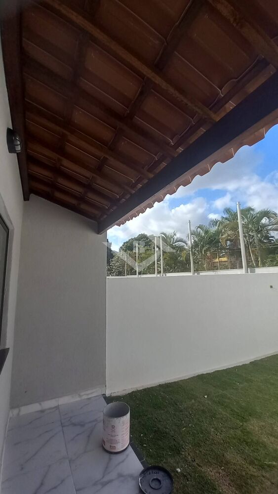 Casa à venda com 2 quartos, 72m² - Foto 3