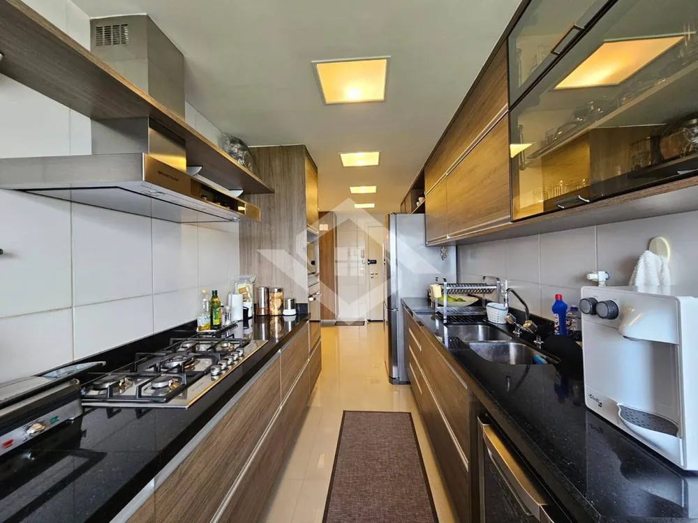 Apartamento, 3 quartos, 145 m² - Foto 3