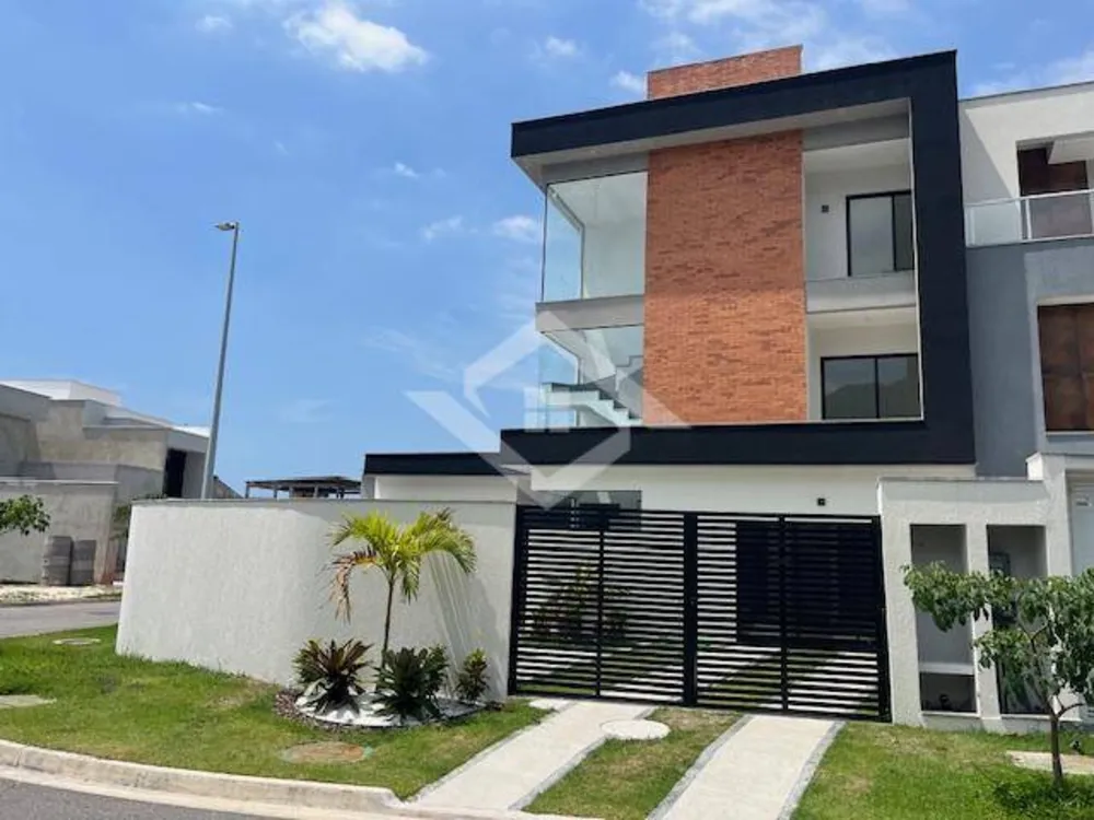 Casa, 3 quartos, 240 m² - Foto 2