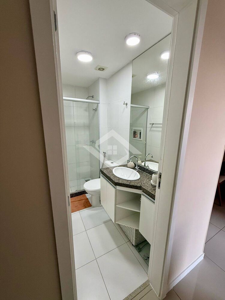 Apartamento à venda com 3 quartos, 74m² - Foto 7