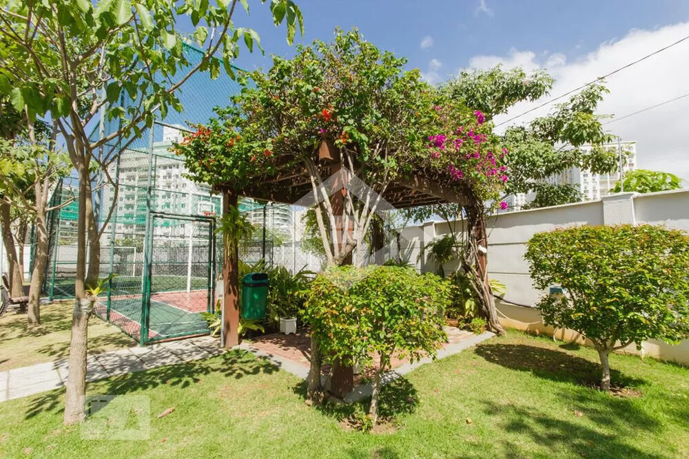 Apartamento à venda com 3 quartos, 73m² - Foto 1