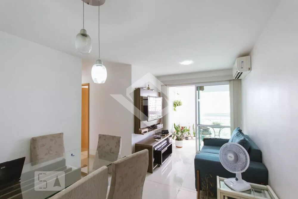 Apartamento à venda com 3 quartos, 73m² - Foto 4