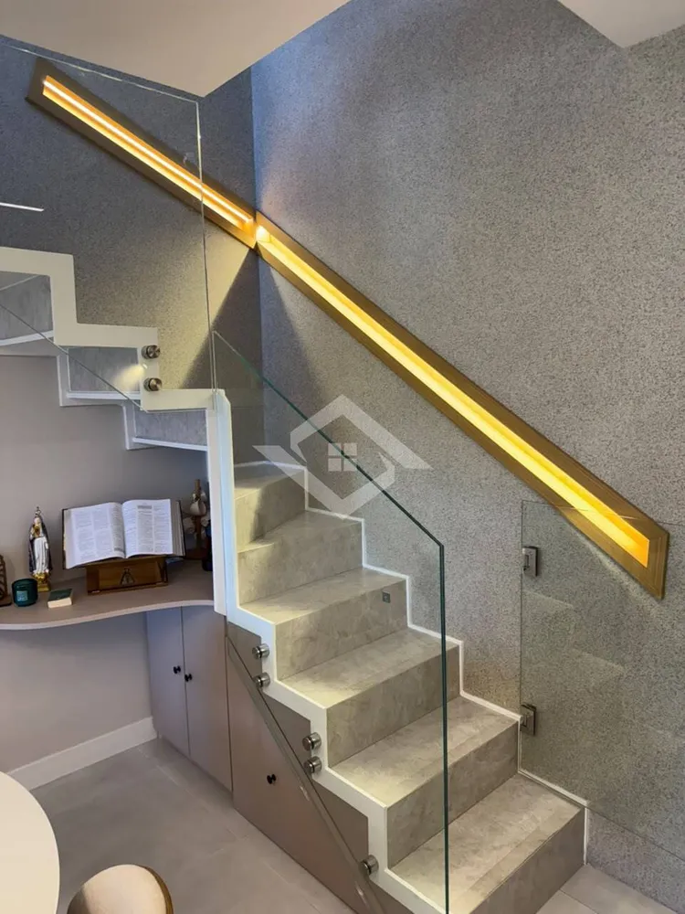 Cobertura, 4 quartos, 218 m² - Foto 13