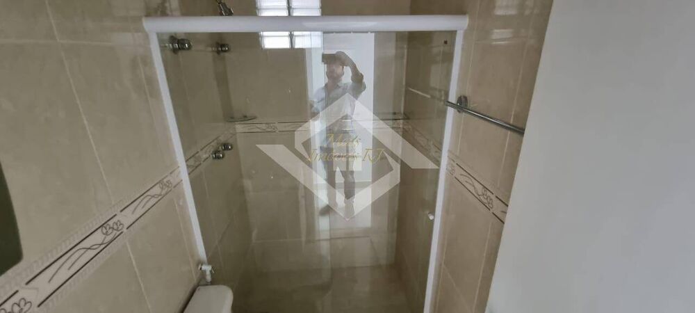 Casa à venda com 3 quartos, 180m² - Foto 4