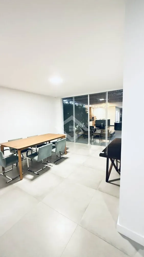 Casa, 5 quartos, 768 m² - Foto 9