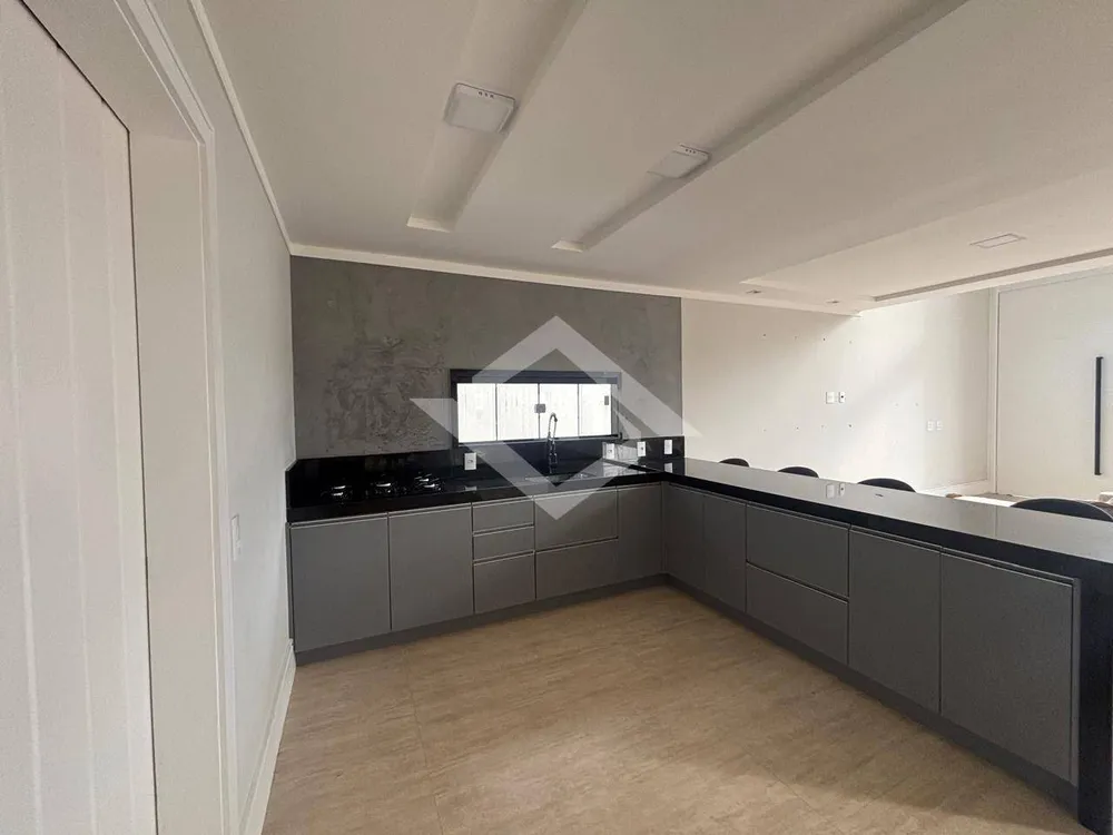 Casa, 3 quartos, 298 m² - Foto 10