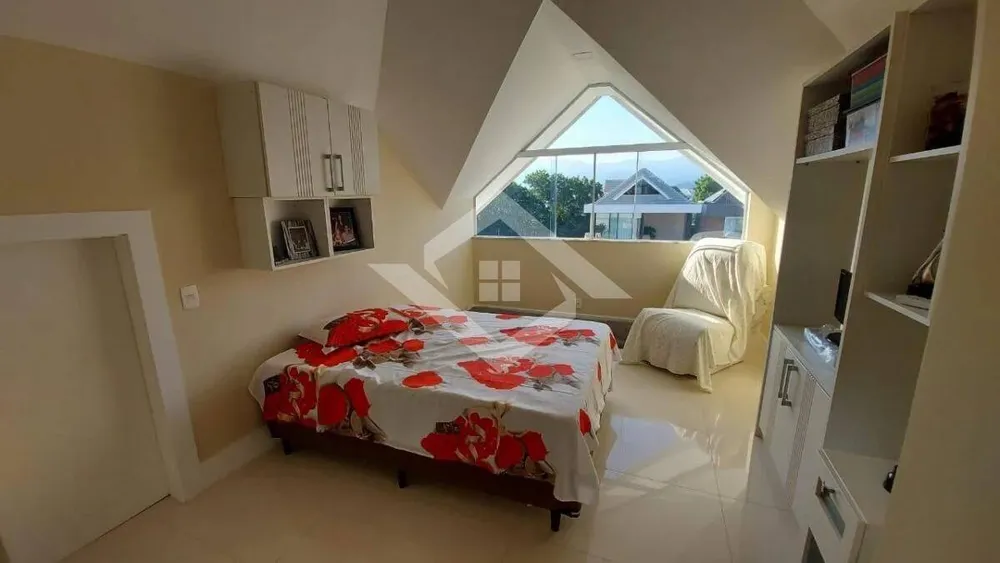 Casa, 4 quartos, 430 m² - Foto 9