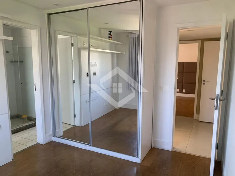 Apartamento à venda com 4 quartos, 156m² - Foto 7