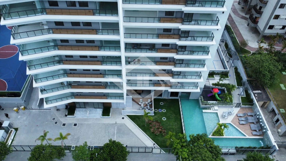 Apartamento à venda com 4 quartos, 147m² - Foto 10