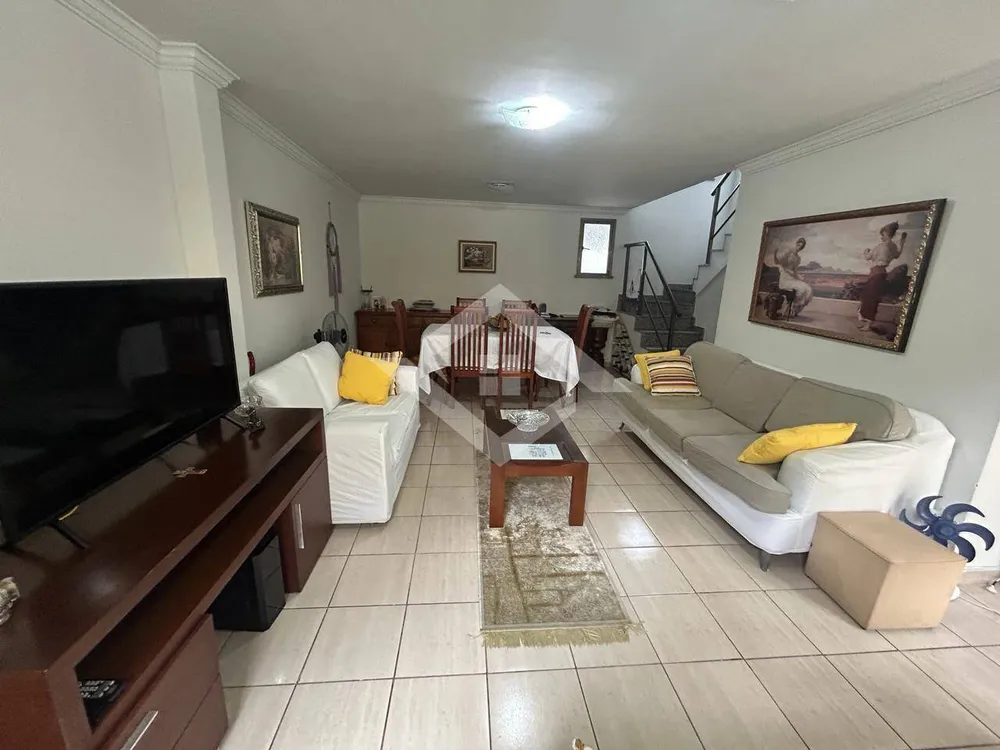 Casa, 4 quartos, 169 m² - Foto 2