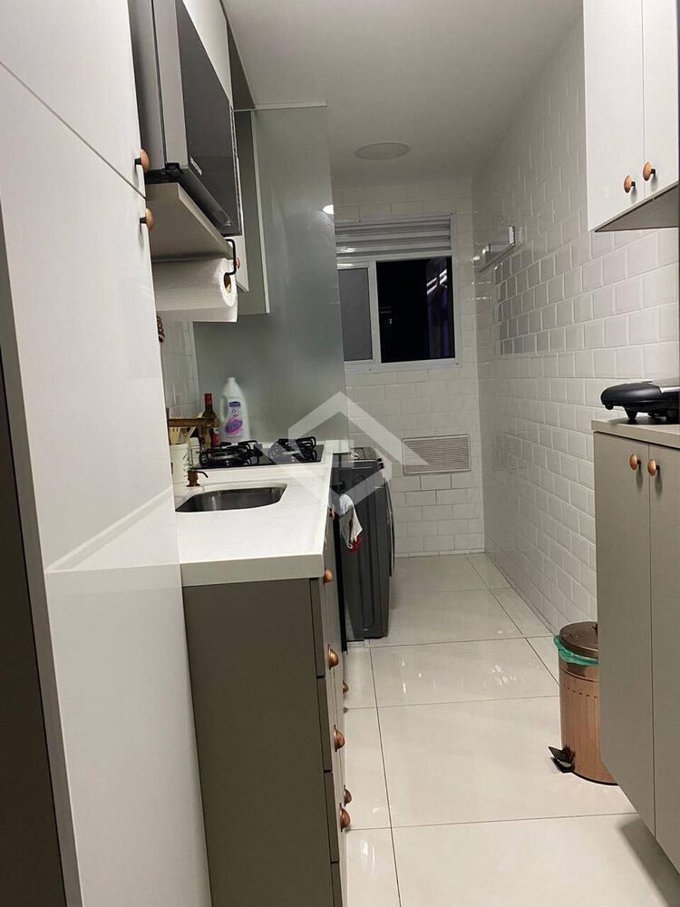 Apartamento à venda com 2 quartos, 45m² - Foto 4