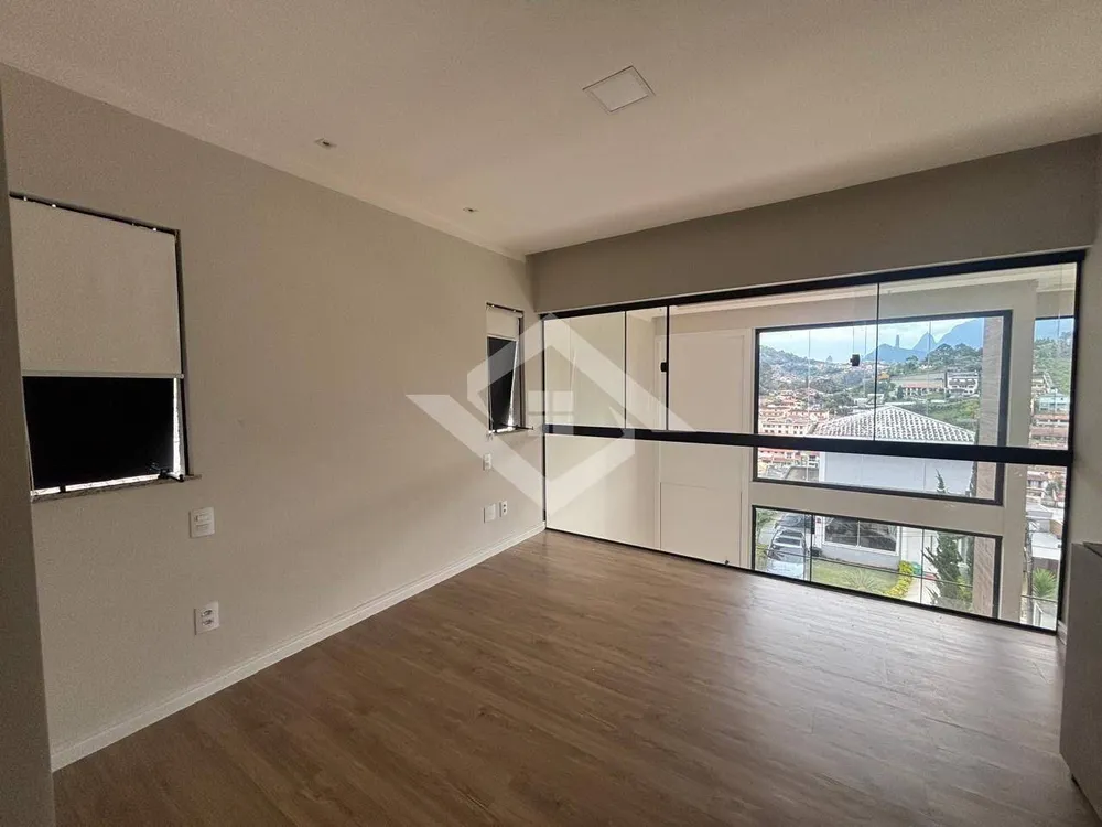 Casa, 3 quartos, 298 m² - Foto 8
