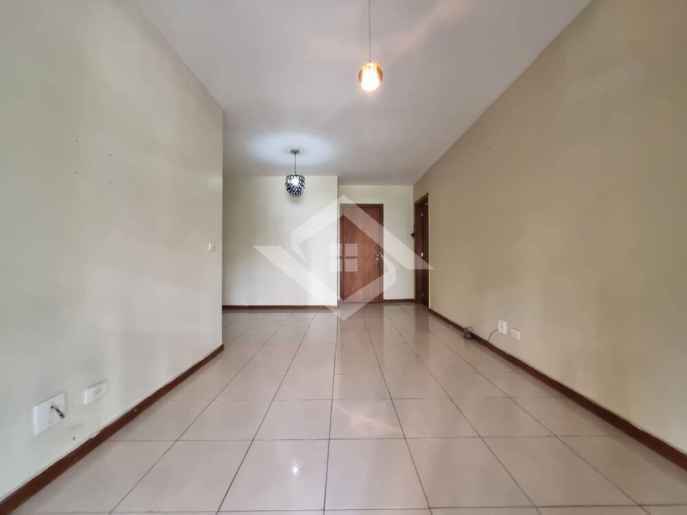 Apartamento à venda com 2 quartos, 82m² - Foto 4
