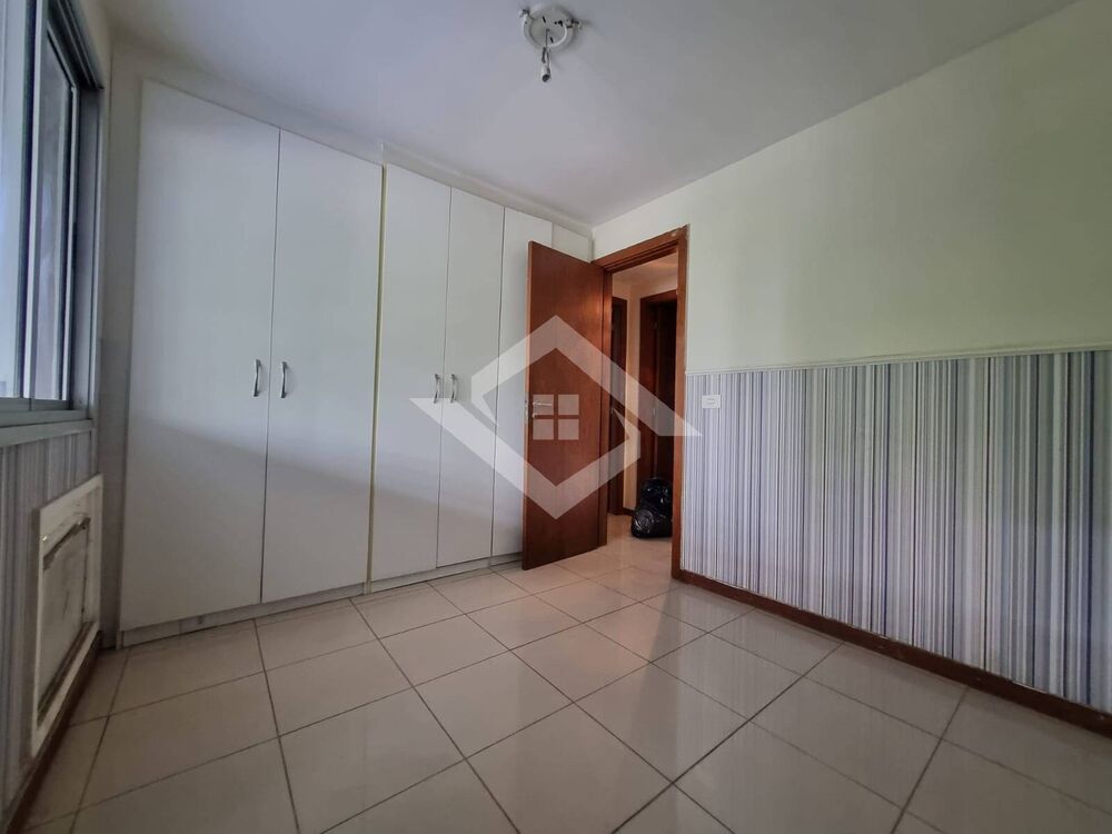 Apartamento à venda com 2 quartos, 82m² - Foto 7