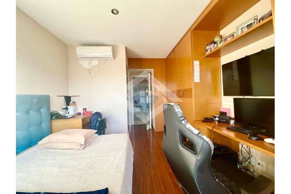 Apartamento à venda com 4 quartos, 233m² - Foto 5