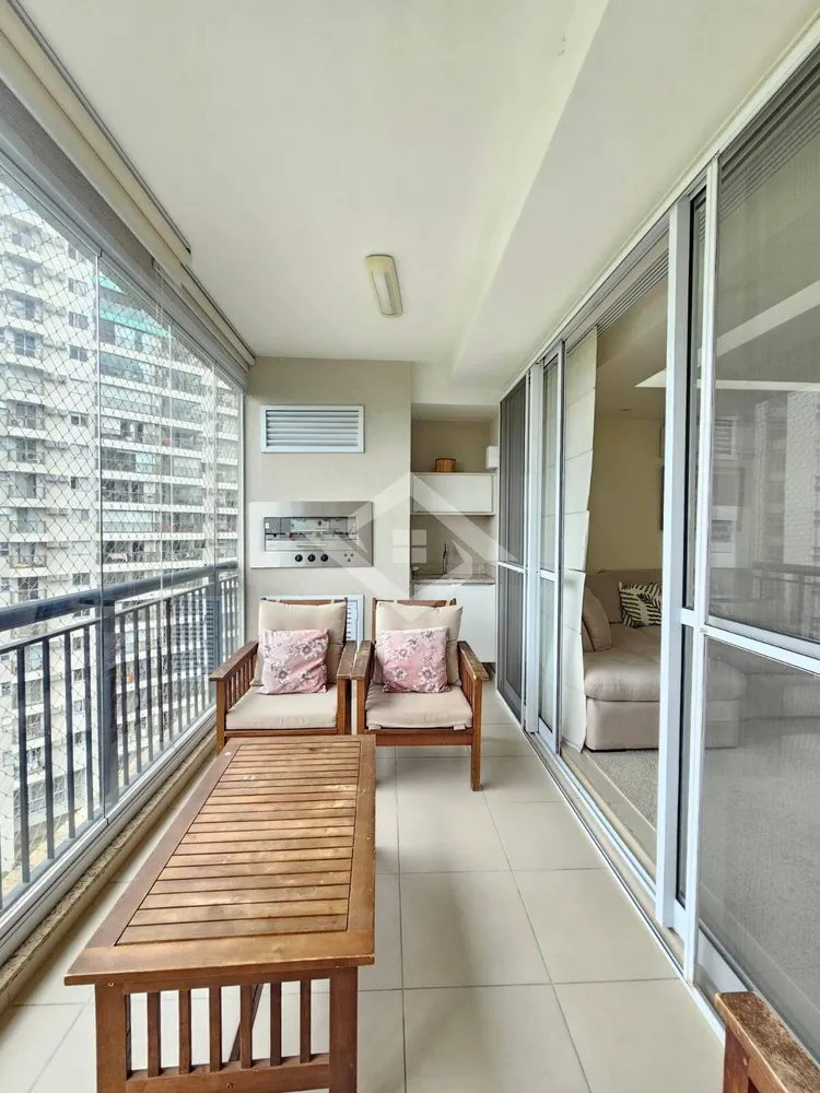 Apartamento, 3 quartos, 143 m² - Foto 2