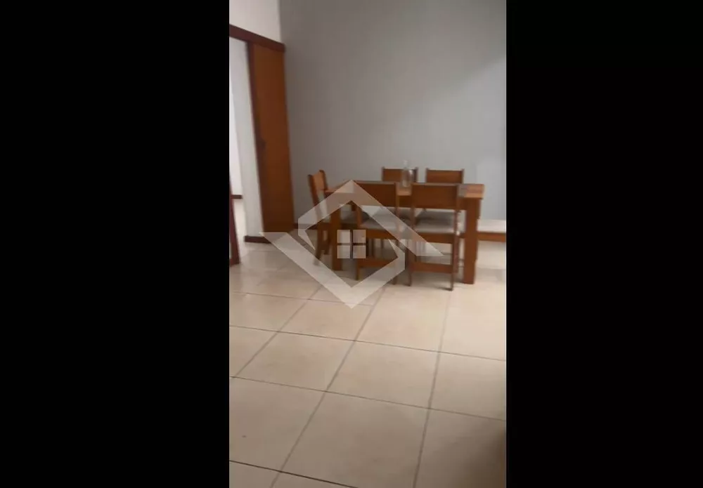 Apartamento à venda com 3 quartos, 112m² - Foto 3