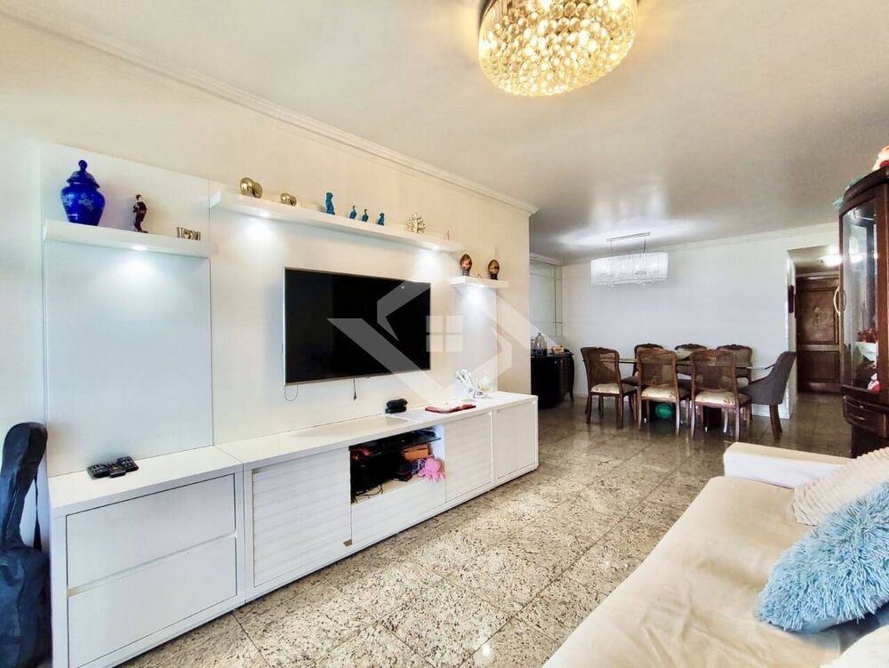 Apartamento à venda com 4 quartos, 147m² - Foto 5