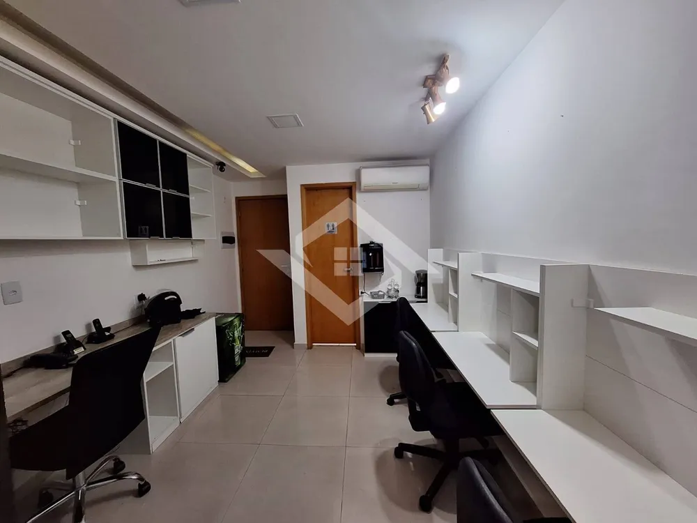 Prédio Inteiro - Foto 1