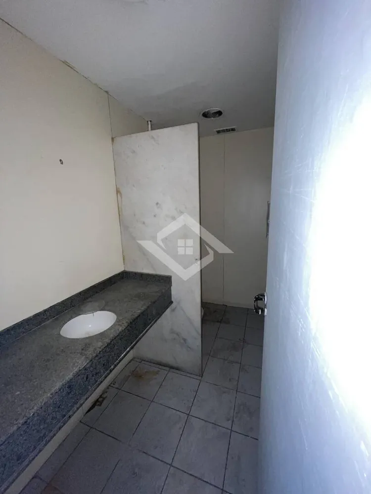 Prédio Inteiro - Foto 12
