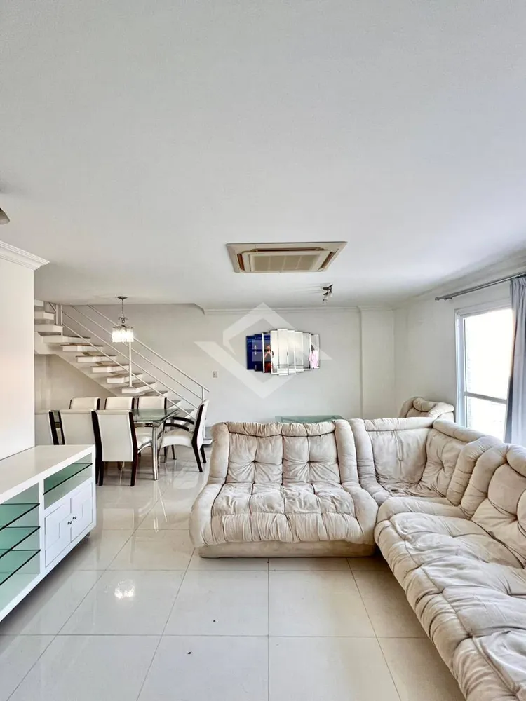 Cobertura, 4 quartos, 376 m² - Foto 3