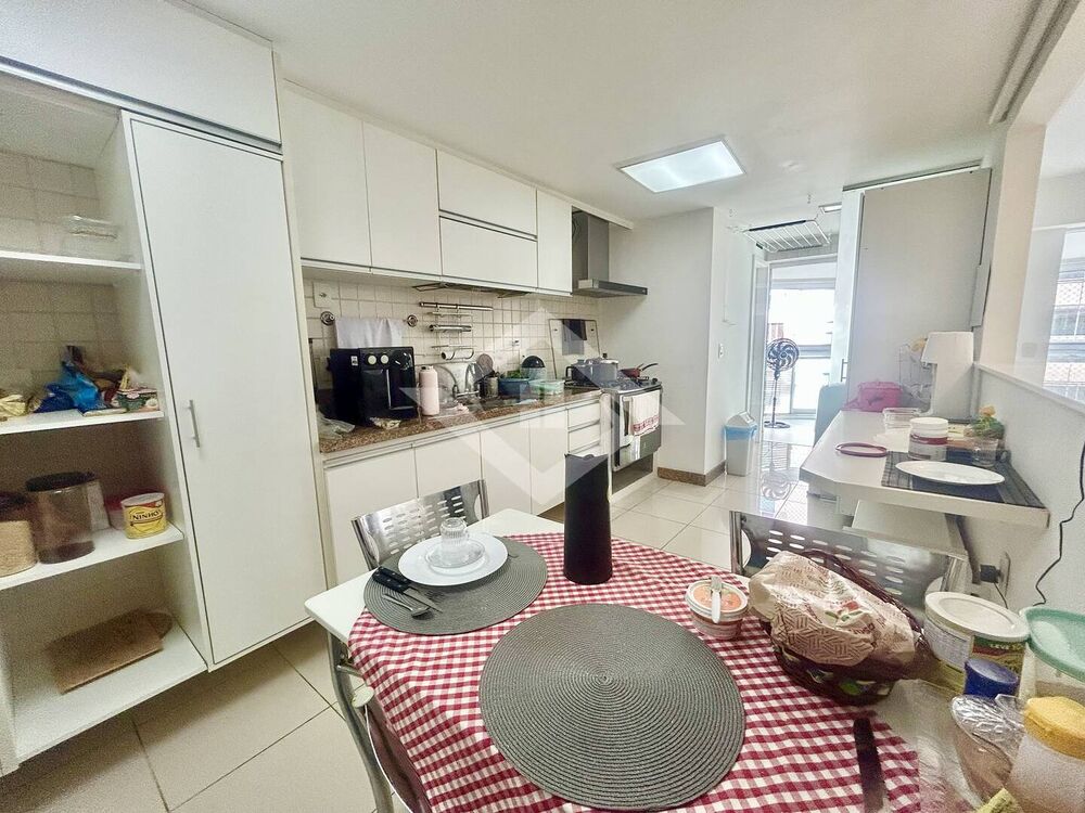 Apartamento à venda com 4 quartos, 134m² - Foto 7