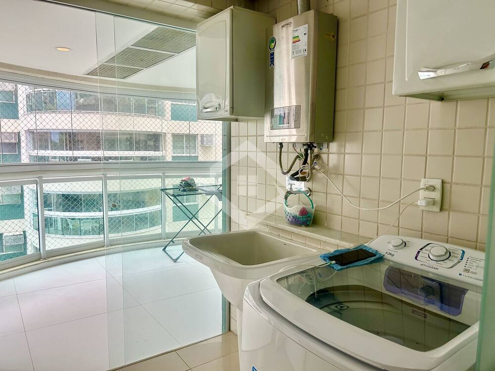 Apartamento à venda com 4 quartos, 134m² - Foto 9
