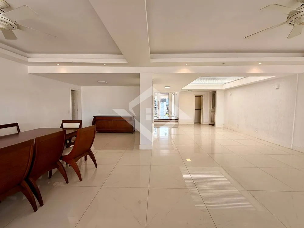 Casa, 4 quartos, 359 m² - Foto 8