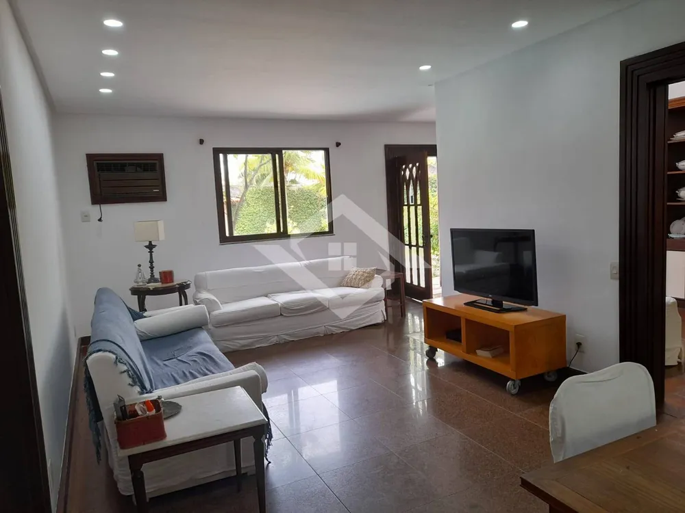 Casa, 6 quartos, 1000 m² - Foto 9